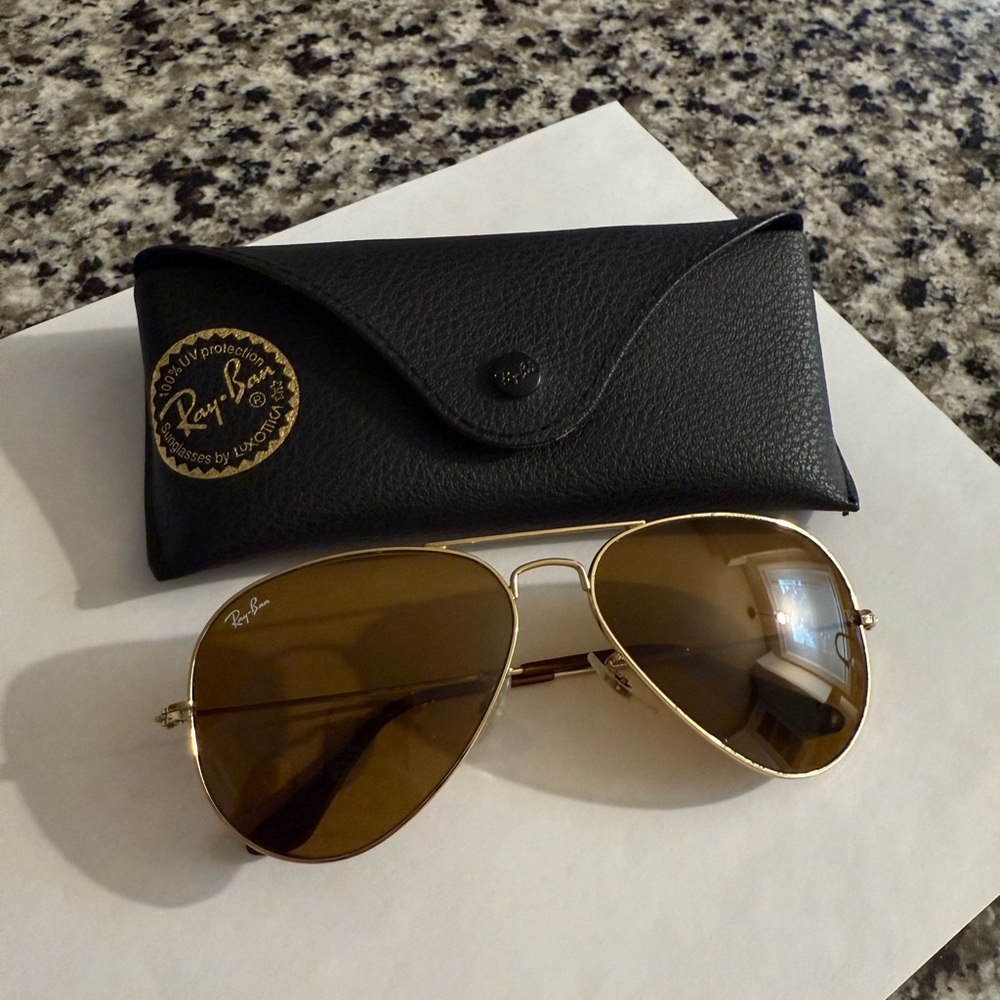Ray Bans - Picture 3 of 6